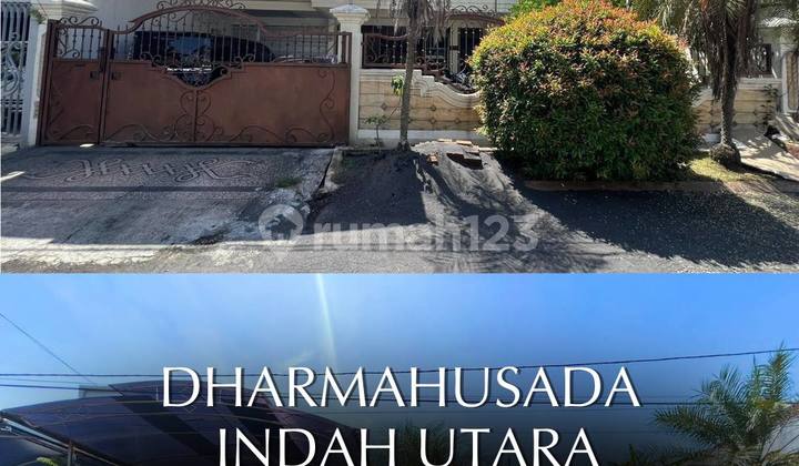 Dharmahusada Indah Utara House, Surabaya