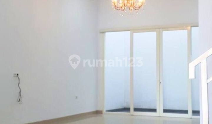 Pakuwon City Palm Beach House Surabaya 2