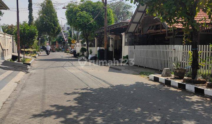 Rumah Baru Gres Minimalis di Tenggilis Mejoyo 2