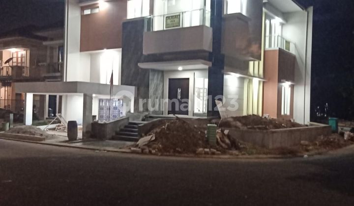 Rumah brand new cluster Vineyard the green bsd bangunan mandiri