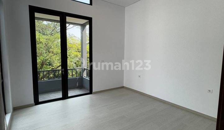 Rumah Baru Delatinos Cluster Costarica Bsd city  2