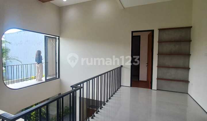 Rumah Semi Furnished Anggrek Loka BSD City