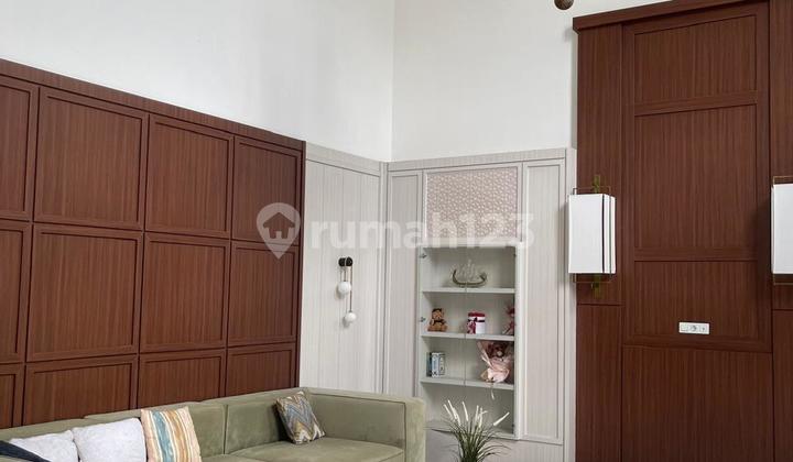 Rumah Mewah Alam Sutera 2 Lantai Dekat Sekolah Laurensia