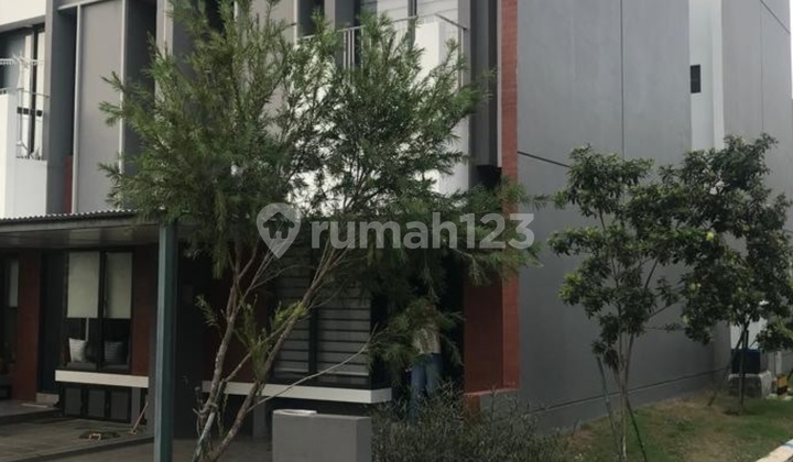 DIJUAL RUMAH HOEK DI FREJA BSD CITY TANGERANG
