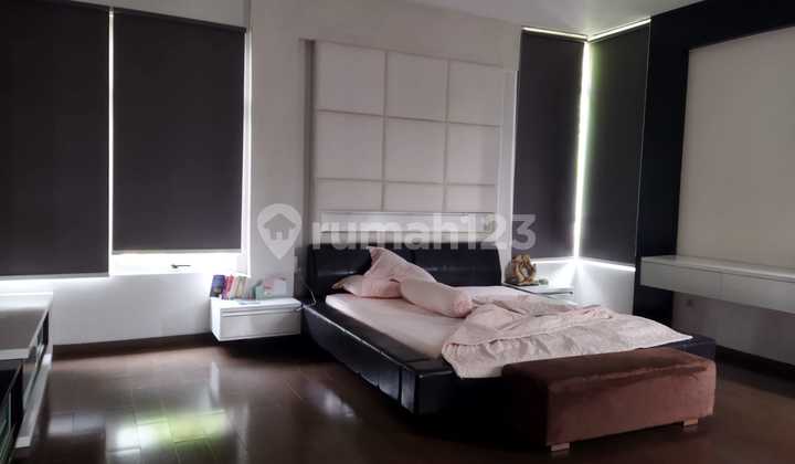 Rumah di Taman Telaga Golf Bsd Turun Harga 2