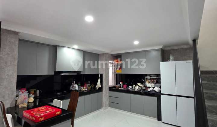 Brand New Luxury Home Cluster Scarlet The Springs Gading Serpong 2