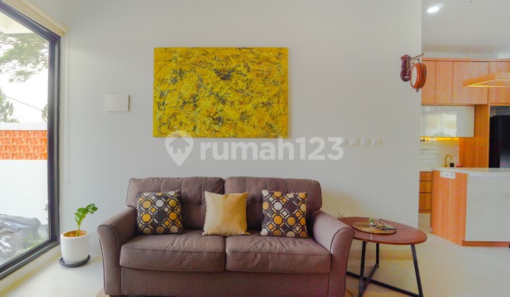 FOR SALE SCANDINAVIAN HOUSE IN AMALFI VILLAGE, GADING SERPONG 2