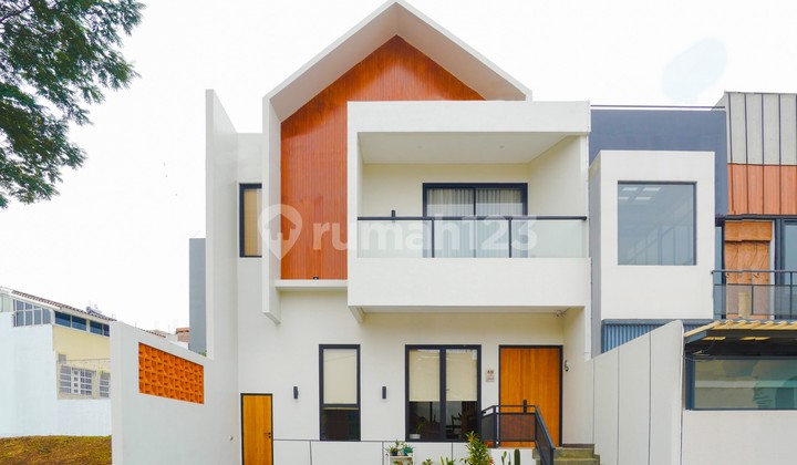 DIJUAL RUMAH SCANDINAVIAN DI AMALFI VILLAGE, GADING SERPONG