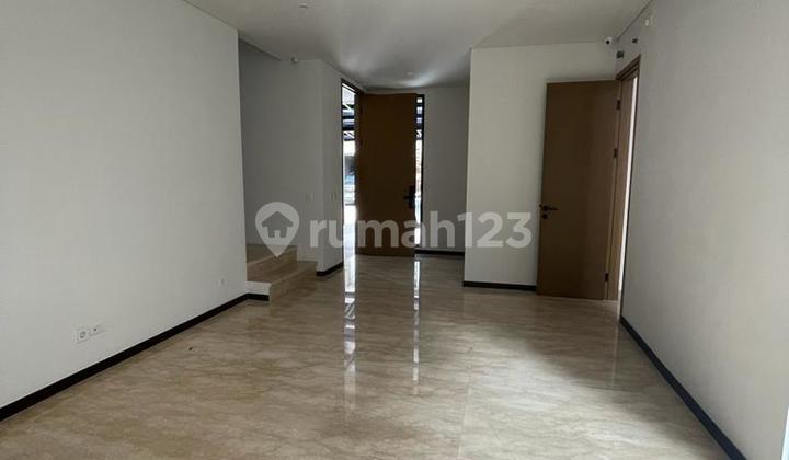 Rumah Cluster Kazumi The Zora BSD 3 Lantai Non Furnish