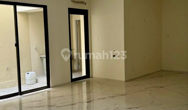 Rumah Baru Carson Gading Serpong Tangerang Banten 2