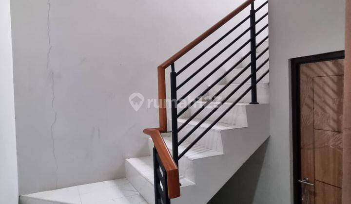 Rumah Anigre Pinewood Banjar Wijaya 2 Lantai 2