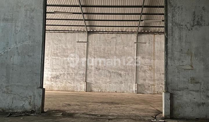Disewakan Gudang Luas 1.200 m² – Akses Truk Kontainer, Lokasi Strategis!