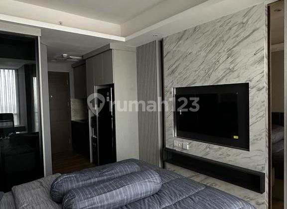 Sewa Apartemen Furnished di Alam Sutera – 1BR Nyaman, Lokasi Strategis! 2