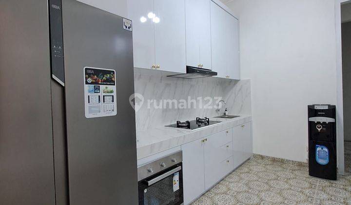 RUMAH 2 LANTAI SIAP HUNI FULL FURNISHED DI MELATI MAS VISTA, SERPONG TANGERANG SELATAN 2