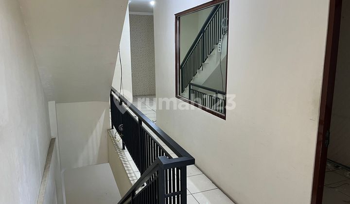 Ruko 4 Lantai di Embong Kemiri Surabaya Ruko 4 Lantai di Embong Kemiri Surabaya