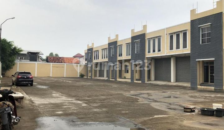 GUDANG SIAP PAKAI DI PERGUDANGAN MIAMI, KAPUK, JAKARTA UTARA