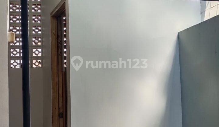 Ruma Luas di Pinggir Jalan buat Usaha di Pulomas Jaktim 2