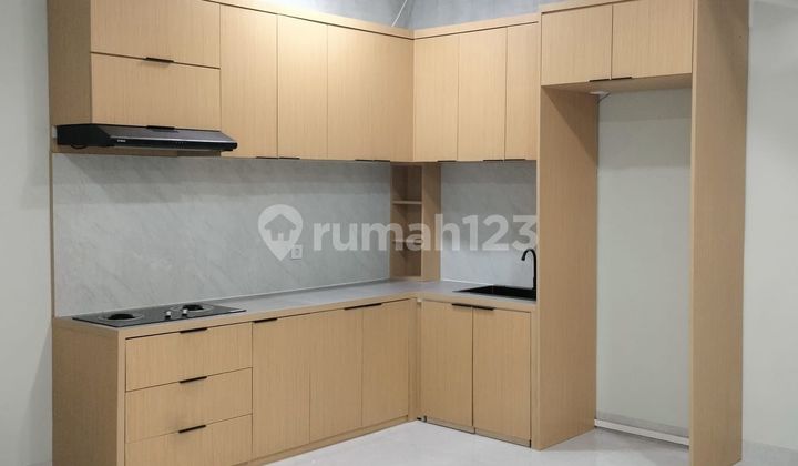 3.5-Story Brand New House in Kelapa Gading, North Jakarta 2