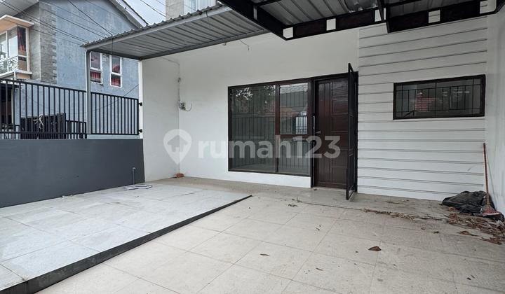 Dijual Murah Rumah Strategis Tengah Kota 2