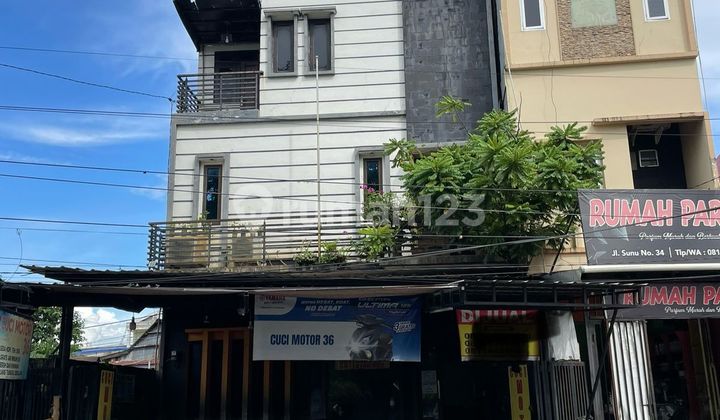 Strategic Axis Road Shop House for Sale