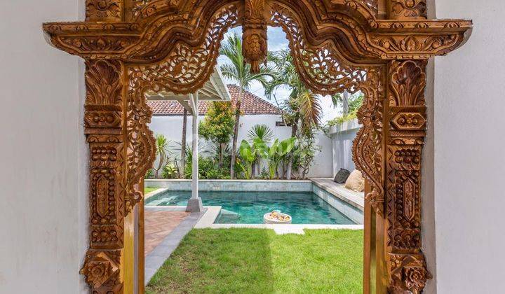 Villa 2 Br Luxury Modern Tropical Style di Seminyak Sentral 1