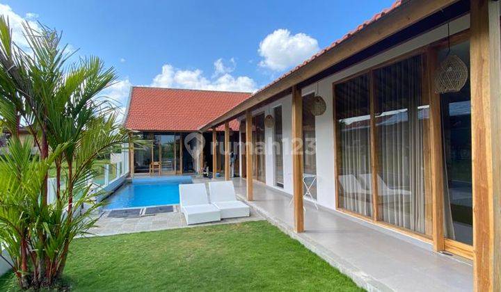 New 3 Br Villa in Seseh Canggu With Sunset And Rice Field View 2