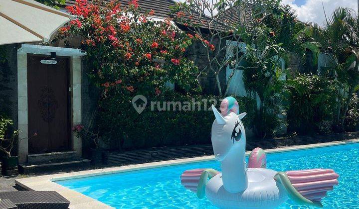 Villa 2 Br Luas di Kerobokan Sentral Deket Seminyak Canggu 1