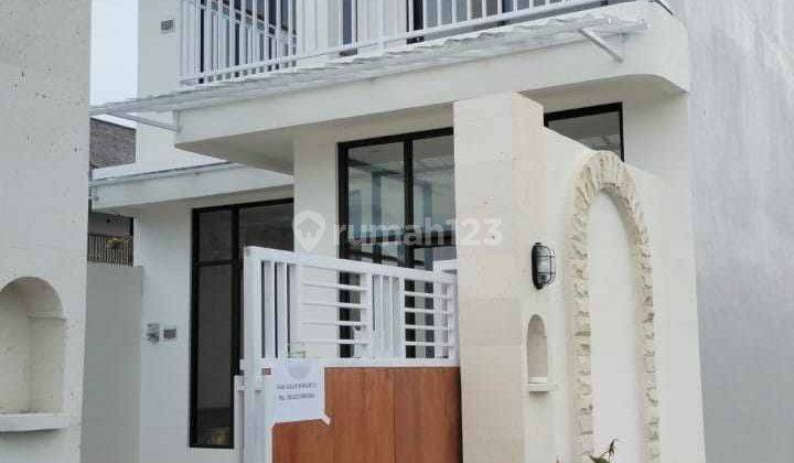 New 2 Br Villa in Munggu Modern Minimalist 1