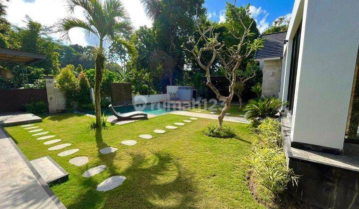 Luxury 4 Br Villa in Pererenan Monthly With Services 2