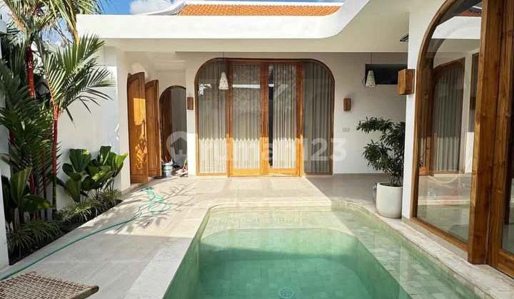 BRAND NEW MEDITERANIAN 2 Bedrooms Villa IN SESEH WALKING DISTANCE TO THE BEACH 