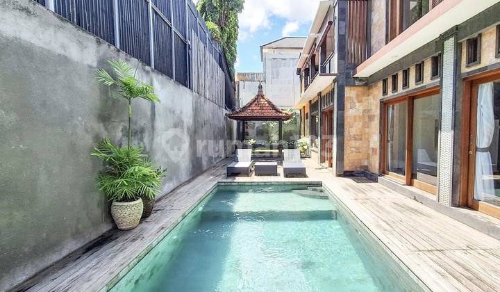 BIG 4 Bedrooms VILLA IN SEMER KEROBOKAN