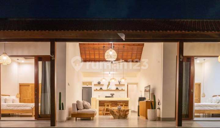 VILLA 2 TROPICAL MODERN SESEH QUIET AREA VILLA 2 TROPICAL MODERN SESEH QUIET AREA