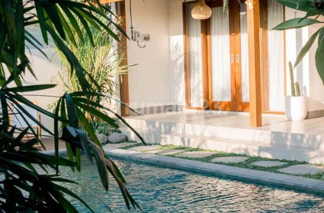 VILLA 2 Bedrooms SESEH MODERN TROPICAL STYLE