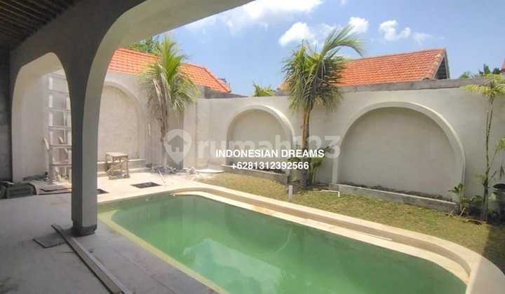 New Villa 2 Br Seseh Mediterranean Style Minimum 2 Years