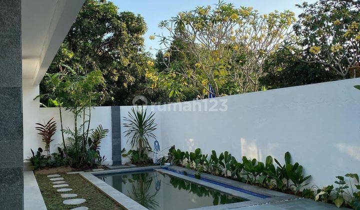 Villa 2 Br Pantai Nyanyi Canggu Minimum 5 Years in Front 1