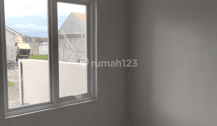 Rumah minimalis terbaru dan asri di Bandung barat  6