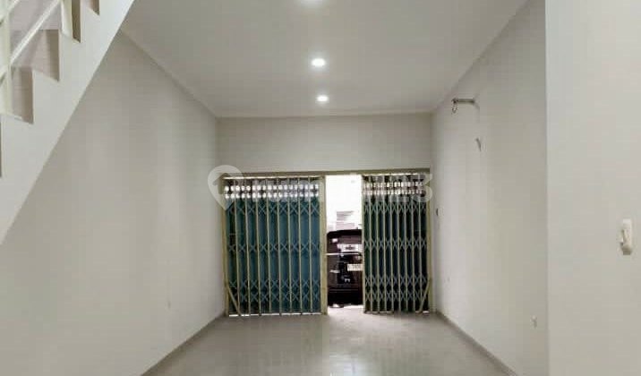 Ruko Gress 2 Floors on Main Street of Jemursari Complex, Plaza Marina 2