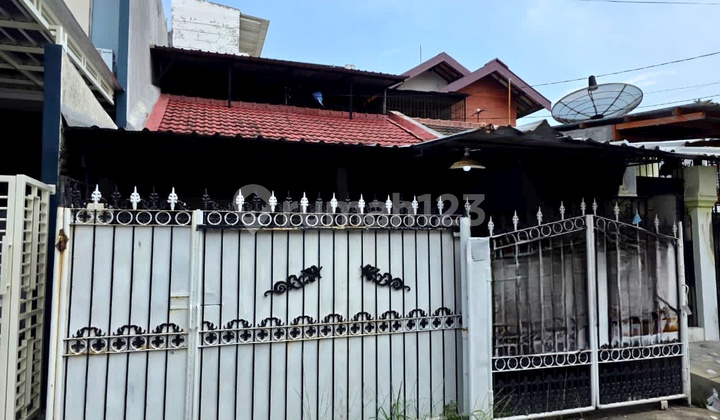 Dijual Rumah Babatan Pantai Utara Dekat Merr, Galaxy Mall 2