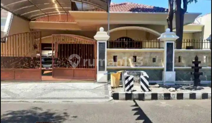 Rumah Manyar Kartika Surabaya Dekat Kampus Untag Unitomo, Merr