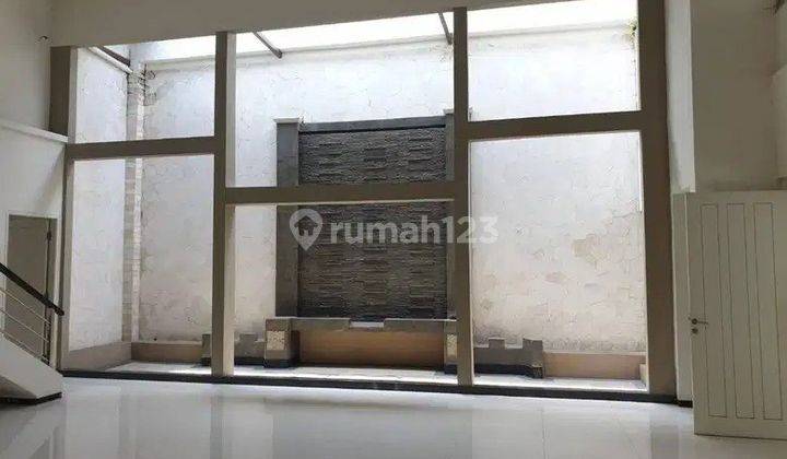 Disewakan Rumah di Cisadane Surabaya Pusat, Surabaya 2