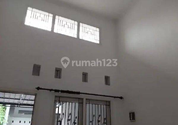 Rumah Bagus Siap Huni Strategis Citra Medayu Residence Surabaya  2