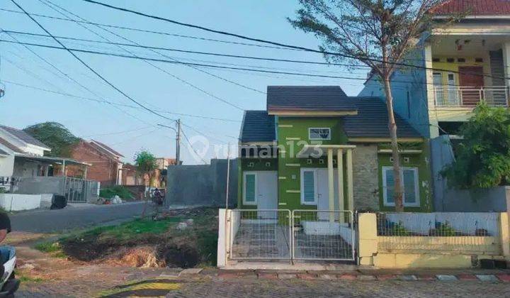 Rumah Bagus Siap Huni Lokasi Strategis Sentra Land Surabaya  1