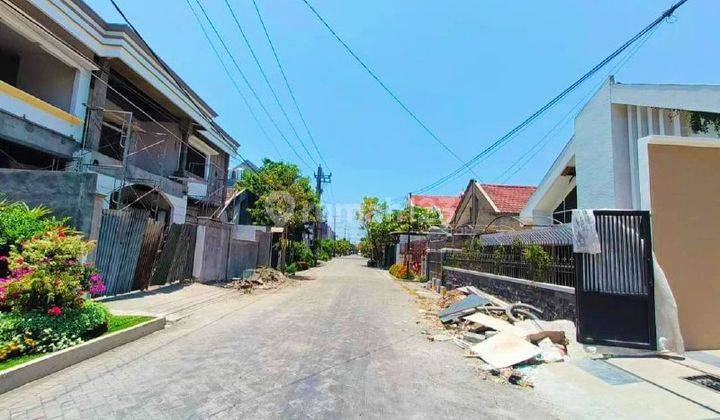 rumah baru Strategis manyar kertoadi lebar 7 surabaya timur 2