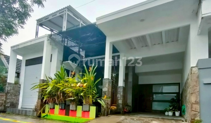 Dijual Rumah Usaha Wisma Lidah Kulon, SHM, Dekat Citraland, Ptc 2