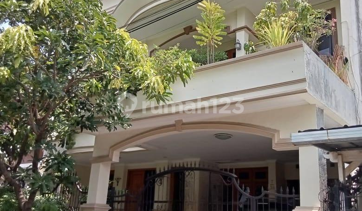 Dijual Rumah Manyar Tirtoyoso Utara Perumahan Tompotika Surabaya.