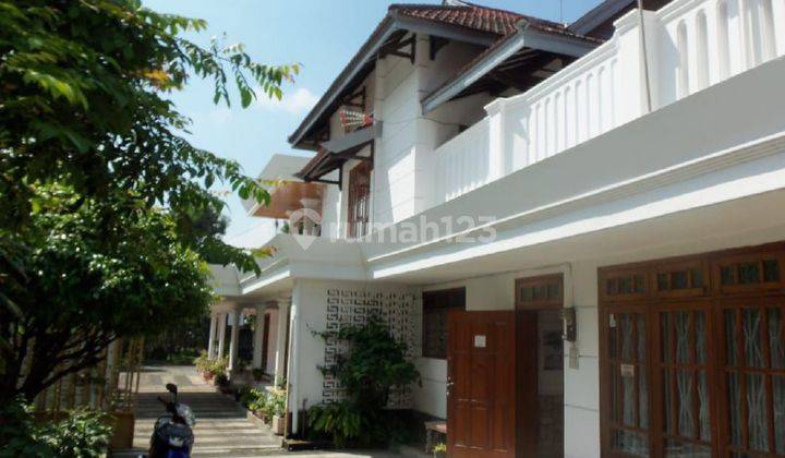 Tanah dan bangunan Lokasi Strategis di jalan dr.Cipto Malang 2