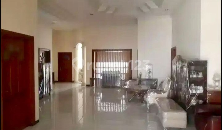 Manyar Kartika House Surabaya Near Untag Unitomo Campus, Merr 2