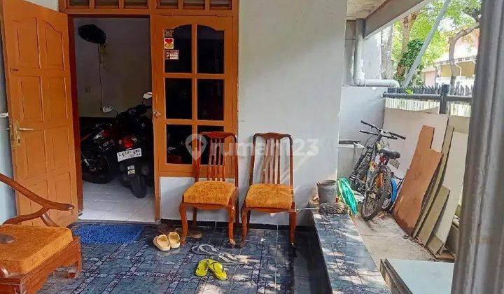 Rumah Bagus Siap Huni Strategis Rungkut Barata Surabaya  2