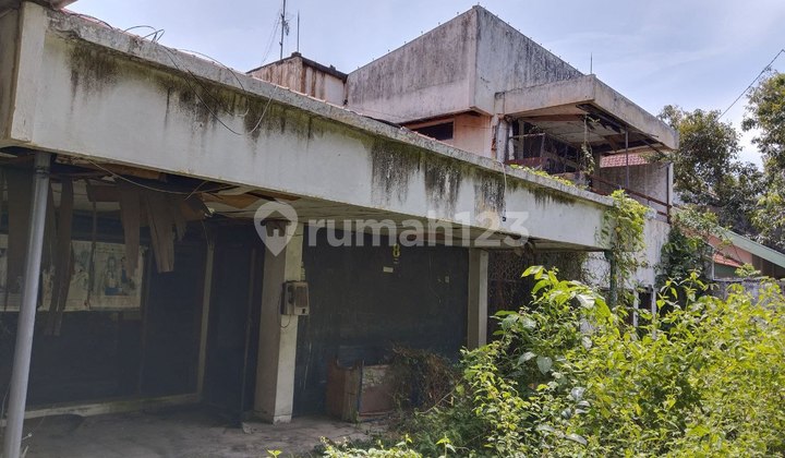 Rumah hitung tanah Gayungsari Barat Dekat Masjid Agung, TOL 2