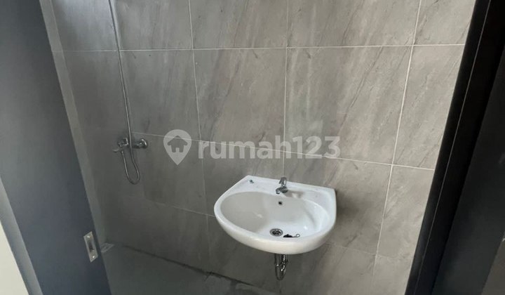 2-Story House in Puri Safira Grand Shanaya, Menganti Gresik 2